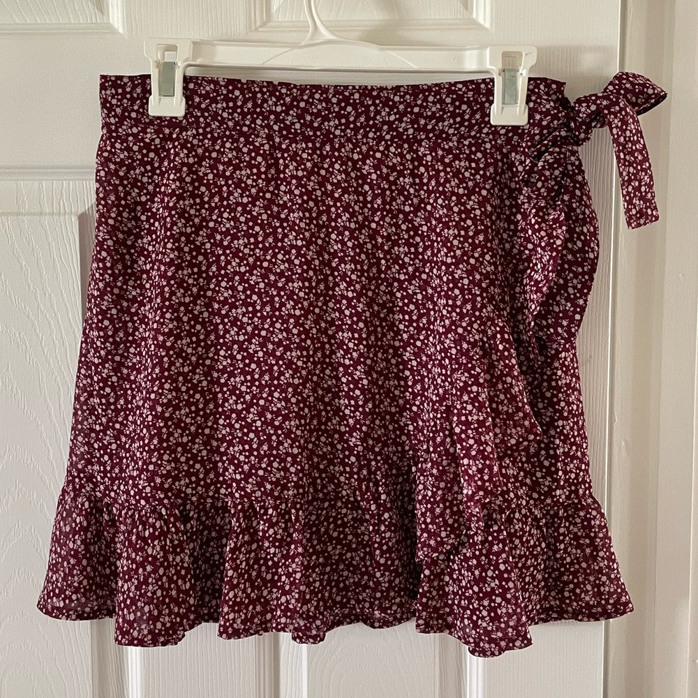 Floral Burgundy Wrap Skirt - Hollister
